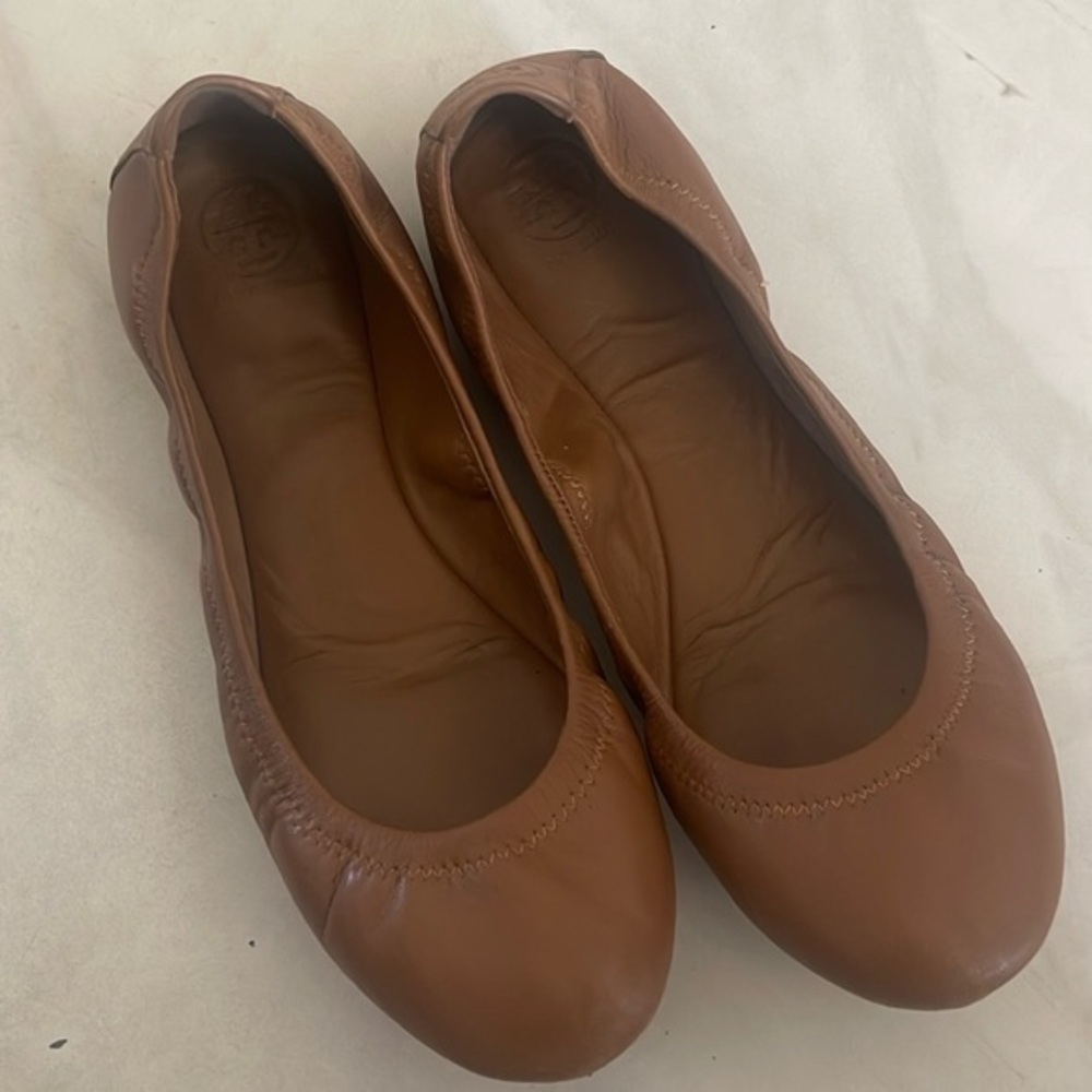 Tory Burch Eddie Ballet Flats Leather in Camel Size 8